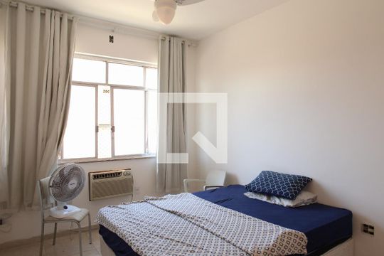 Quarto 1 (2º Andar) de casa à venda com 3 quartos, 180m² em Engenho de Dentro, Rio de Janeiro