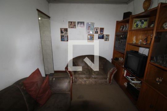Sala de casa para alugar com 2 quartos, 153m² em Vila Ester (zona Norte), São Paulo