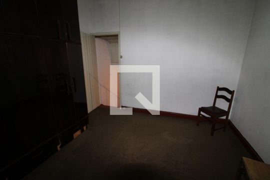 Quarto 2 de casa para alugar com 2 quartos, 153m² em Vila Ester (zona Norte), São Paulo