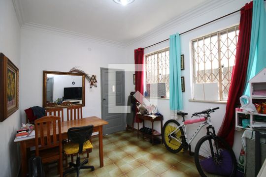 Sala de apartamento à venda com 2 quartos, 60m² em Bonsucesso, Rio de Janeiro