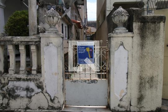 Placa de apartamento à venda com 2 quartos, 60m² em Bonsucesso, Rio de Janeiro