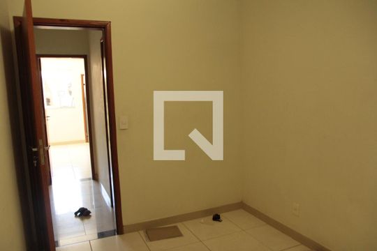 quarto de casa para alugar com 2 quartos, 120m² em Copacabana, Belo Horizonte