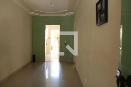 sala de casa para alugar com 2 quartos, 120m² em Copacabana, Belo Horizonte