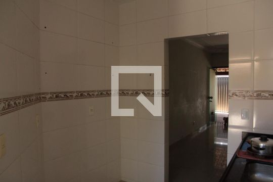 cozinha de casa para alugar com 2 quartos, 120m² em Copacabana, Belo Horizonte