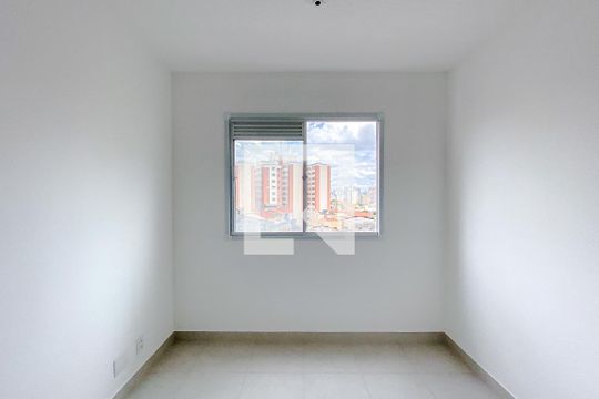 Apartamento à venda com 2 quartos, 33m² em Cambuci, São Paulo