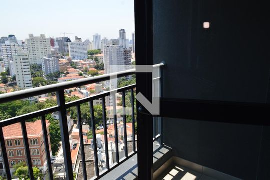 Varanda de kitnet/studio à venda com 1 quarto, 21m² em Vila Mariana, São Paulo