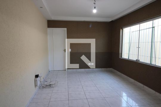 Sala de casa para alugar com 3 quartos, 160m² em Parque Edu Chaves, São Paulo