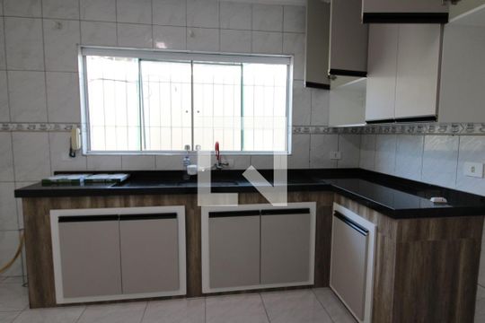 Cozinha de casa para alugar com 3 quartos, 160m² em Parque Edu Chaves, São Paulo