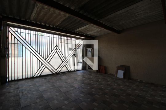 Garagem de casa para alugar com 3 quartos, 160m² em Parque Edu Chaves, São Paulo