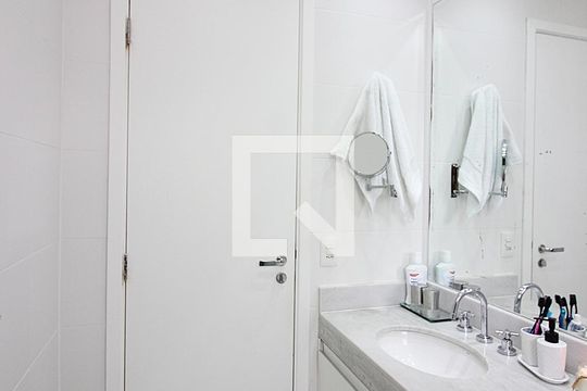 Quarto 1 - Suíte Banheiro de apartamento à venda com 3 quartos, 94m² em Centro, São Bernardo do Campo