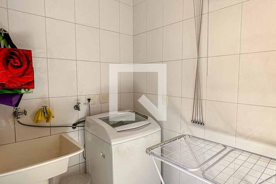 Área de Serviço de casa à venda com 4 quartos, 420m² em Jardim São Bento, São Paulo