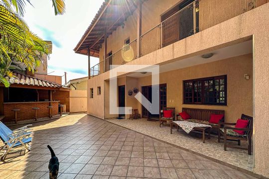 Área comum de casa à venda com 4 quartos, 420m² em Jardim São Bento, São Paulo