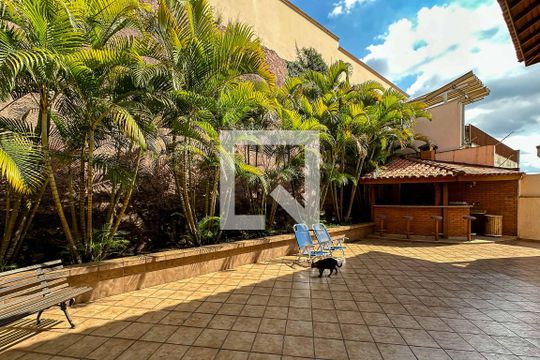 Área comum de casa à venda com 4 quartos, 420m² em Jardim São Bento, São Paulo