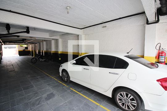 Garagem de apartamento para alugar com 3 quartos, 106m² em Nova Petrópolis, São Bernardo do Campo