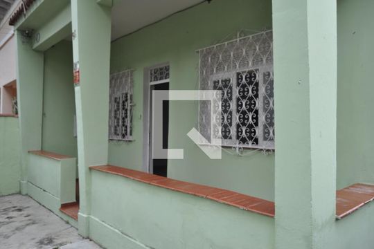 Área Externa de casa para alugar com 3 quartos, 80m² em Engenho Novo, Rio de Janeiro