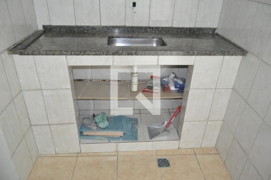Cozinha de casa para alugar com 3 quartos, 80m² em Engenho Novo, Rio de Janeiro