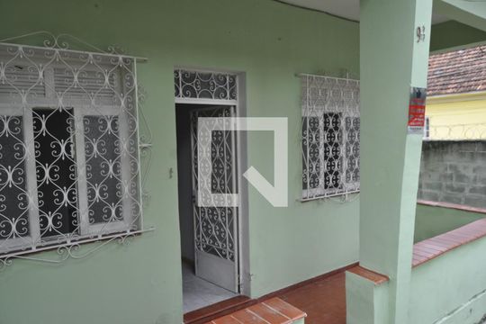 Área Externa de casa para alugar com 3 quartos, 80m² em Engenho Novo, Rio de Janeiro