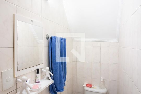Lavabo de casa de condomínio à venda com 3 quartos, 140m² em Vila Campanela, São Paulo