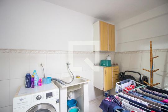 Área de Serviço de casa de condomínio à venda com 3 quartos, 140m² em Vila Campanela, São Paulo