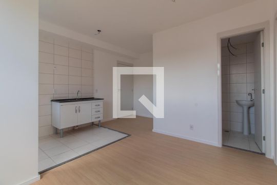 Sala de apartamento à venda com 2 quartos, 40m² em Jardim Santo Antônio, São Paulo