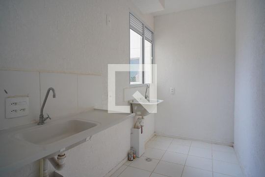 Cozinha de apartamento à venda com 2 quartos, 42m² em Morro Santana, Porto Alegre