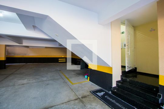 Área comum de apartamento para alugar com 2 quartos, 57m² em Jardim do Estádio, Santo André