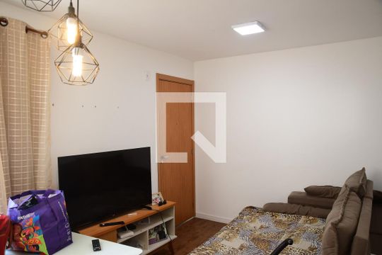 Sala de apartamento para alugar com 2 quartos, 39m² em Jardim Caiapia, Cotia