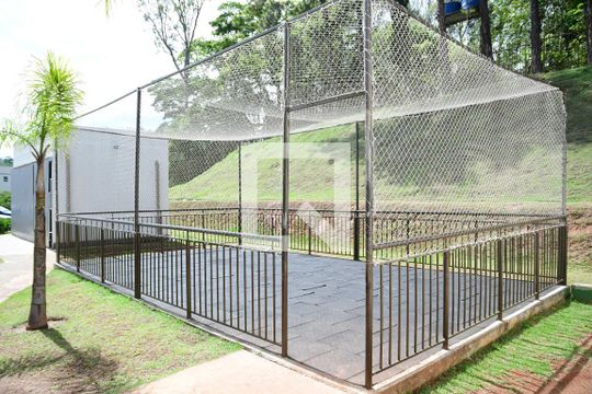Área externa de apartamento para alugar com 2 quartos, 39m² em Jardim Caiapia, Cotia