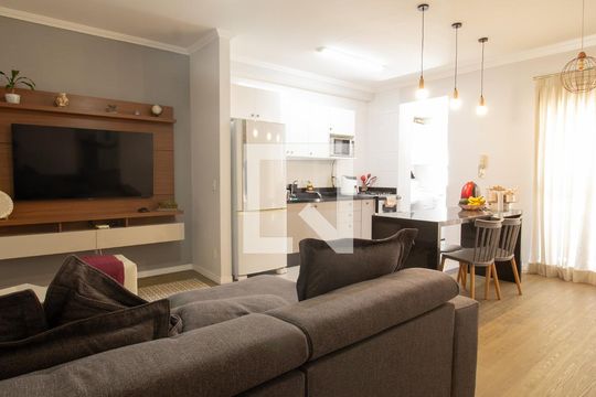 Apartamento à venda com 2 quartos, 74m² em Medeiros, Jundiaí