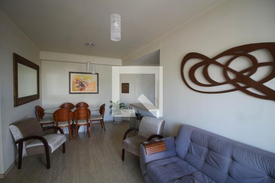 Sala de apartamento à venda com 3 quartos, 82m² em Centro, Canoas