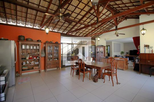 Sala de casa à venda com 3 quartos, 477m² em São Cristóvão, Belo Horizonte