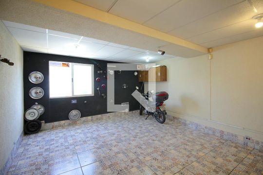 Garagem de casa à venda com 3 quartos, 477m² em São Cristóvão, Belo Horizonte