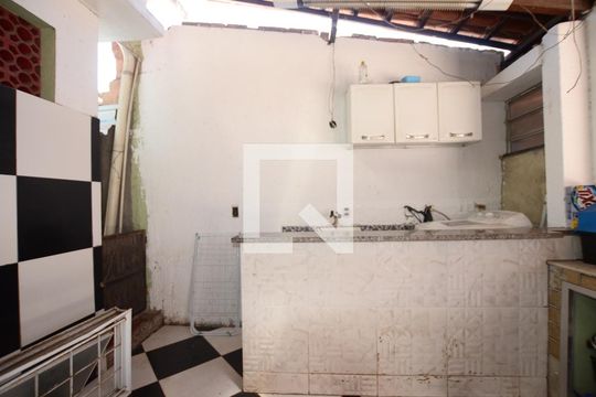 Área de Serviço de apartamento para alugar com 3 quartos, 260m² em Marechal Hermes, Rio de Janeiro