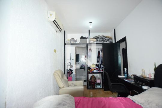 Quarto 1 Suite de apartamento para alugar com 3 quartos, 260m² em Marechal Hermes, Rio de Janeiro