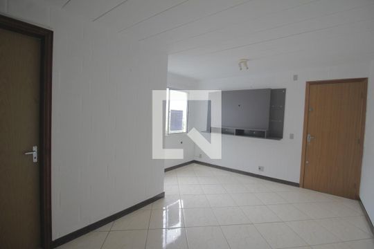 Sala de apartamento à venda com 2 quartos, 43m² em Estância Velha, Canoas