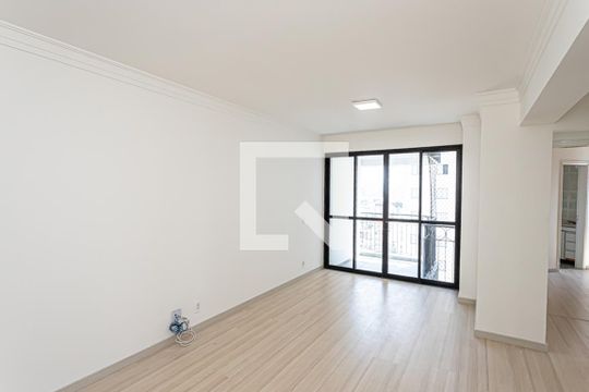 Sala de apartamento à venda com 3 quartos, 78m² em Parque Peruche, São Paulo