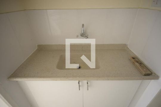 Cozinha de apartamento para alugar com 1 quarto, 40m² em Liberdade, São Paulo