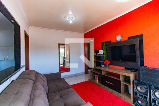 Sala 2  de casa à venda com 5 quartos, 250m² em Rio Branco, Canoas