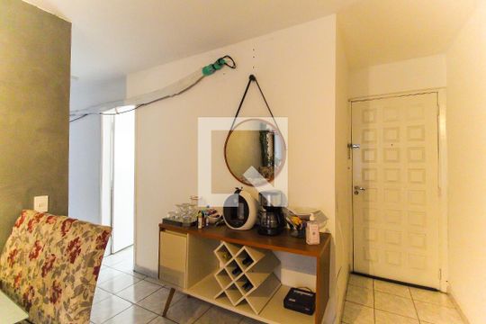 Sala de apartamento à venda com 2 quartos, 70m² em Jardim Sao Sebastiao, São Paulo