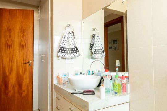 Banheiro de apartamento para alugar com 3 quartos, 167m² em Centro, Ribeirão Preto