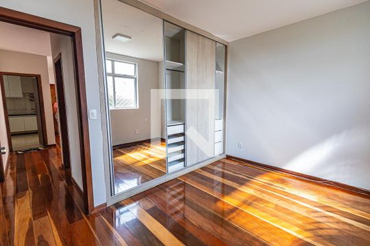 Quarto 1 / suite de apartamento para alugar com 3 quartos, 82m² em Santa Rosa, Belo Horizonte