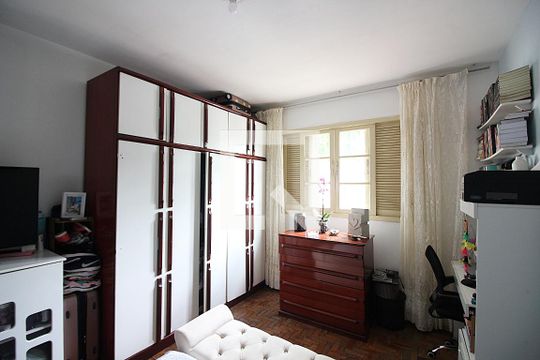 Quarto 1 de casa à venda com 3 quartos, 145m² em Rudge Ramos, São Bernardo do Campo