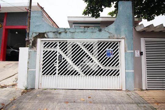 Fachada de casa à venda com 3 quartos, 145m² em Rudge Ramos, São Bernardo do Campo