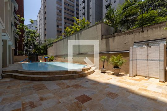 Área comum do prédio de apartamento para alugar com 3 quartos, 136m² em Itaim Bibi, São Paulo
