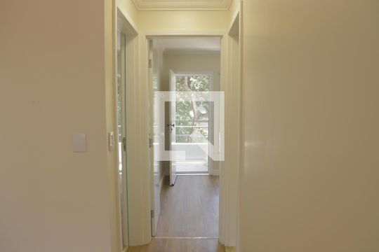 Corredor de apartamento à venda com 2 quartos, 70m² em Vila Clementino, São Paulo