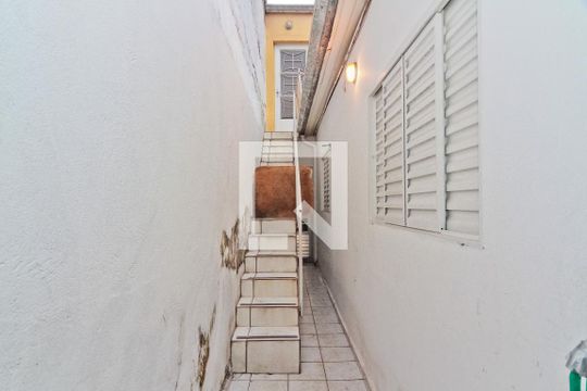 Área externa de casa à venda com 2 quartos, 120m² em Vila Bandeirantes, São Paulo