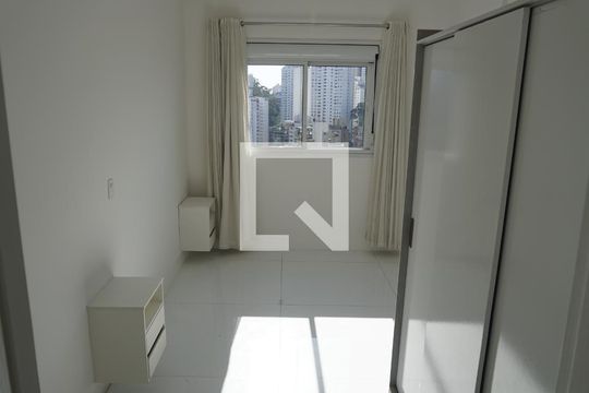 Suíte1 de apartamento à venda com 3 quartos, 120m² em Vila Andrade, São Paulo