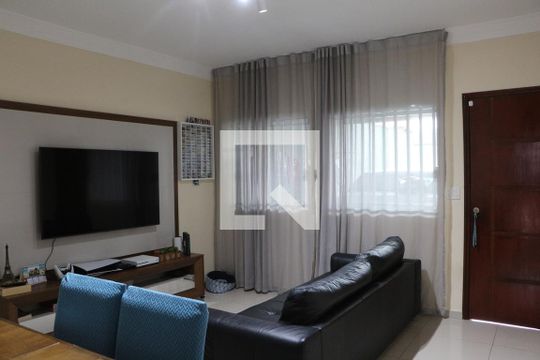 Sala de casa à venda com 3 quartos, 120m² em Vila Fernandes, São Paulo