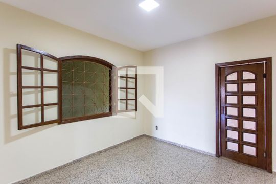 Sala de Jantar de casa à venda com 3 quartos, 230m² em Cenaculo, Belo Horizonte