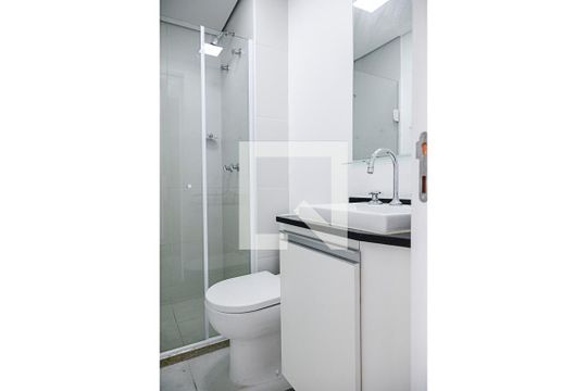Banheiro de kitnet/studio à venda com 1 quarto, 27m² em Campo Belo, São Paulo